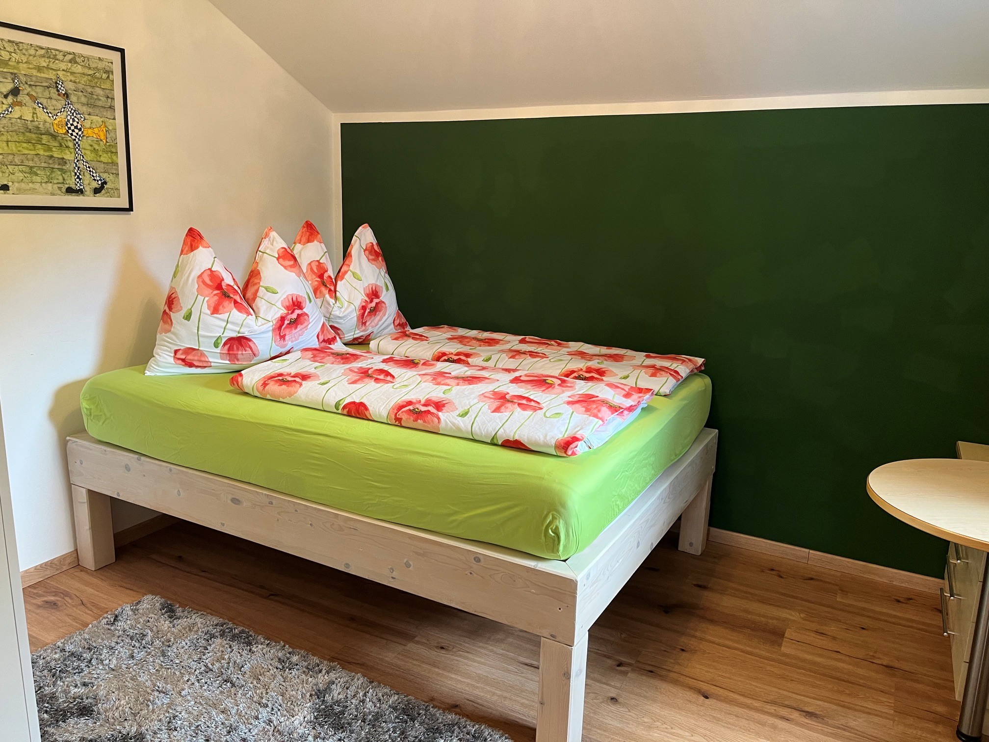 Schlafzimmer 1