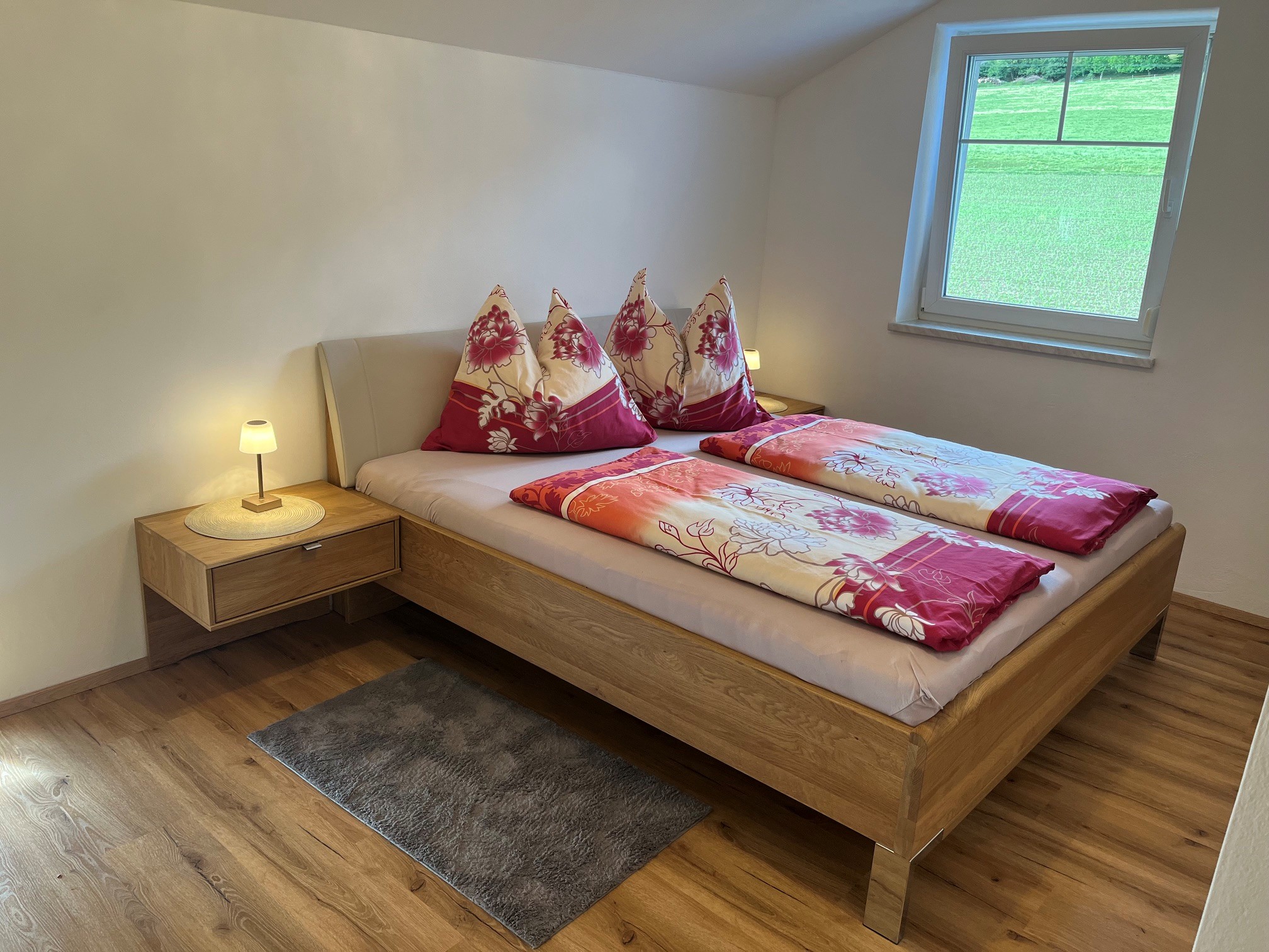 Schlafzimmer 2